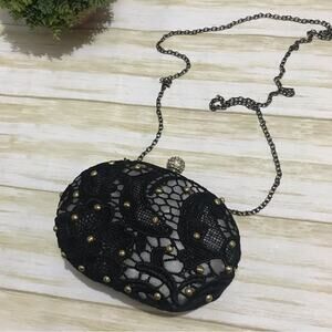 Darling Vintage Hard Shell Oval Black Lace Rhinestone‎ Clasp Chain Evening Bag